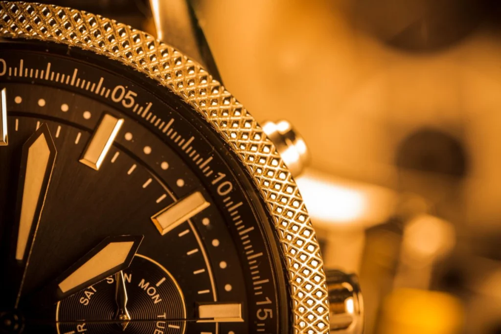 Rolex Saat İçindeki Altın Detayları
